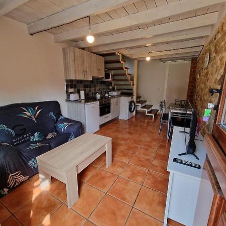Apartamento Ism.Alb. 因菲耶斯托 外观 照片
